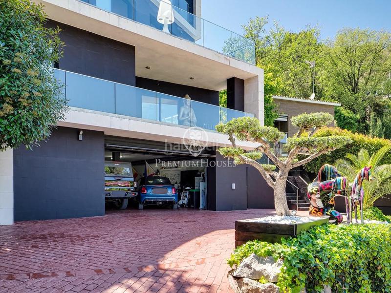 Foto 2c791f98-8be1-40e3-8400-b740f4522004. House with parking pool in Les Planes Sant Cugat del Vallès