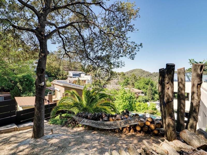 Foto 505b333c-f90d-4511-8181-503cd1229ecf. House with parking pool in Les Planes Sant Cugat del Vallès