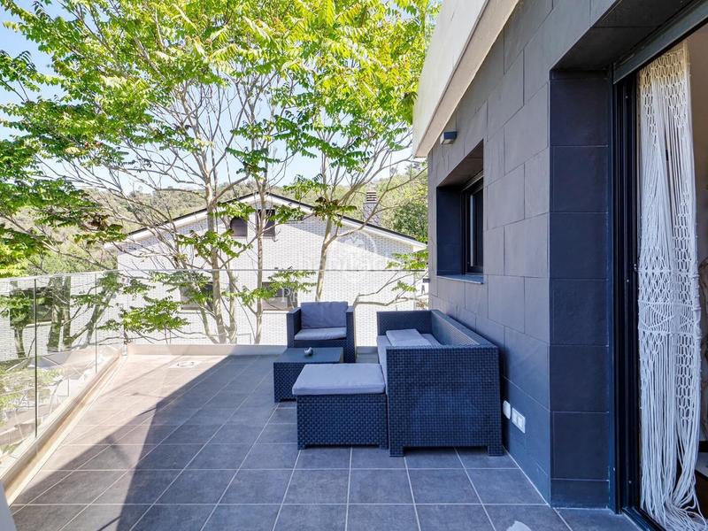 Foto 84a84e31-88ca-4b94-a011-f5bb67fe6fa8. House with parking pool in Les Planes Sant Cugat del Vallès