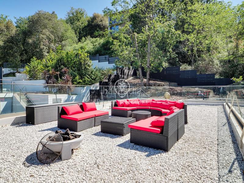 Foto f5133e93-ffe0-406f-b6b3-60c7ca8971bb. House with parking pool in Les Planes Sant Cugat del Vallès