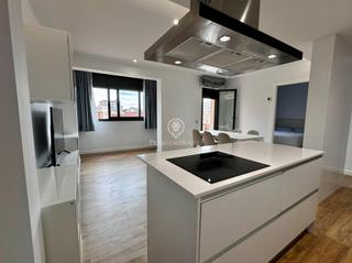 Lloguer Pis a Barri de les Corts. Piso en alquiler en el barrio de les corts