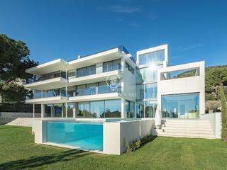 Chalet à Pedralbes. Villa de lujo de obra nueva