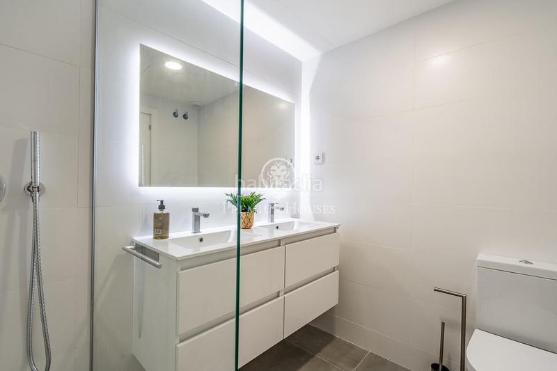 Foto 23796e46-ee5c-4323-a4e6-099785310d2c. Miete etagenwohnung mit heizung parking pool in Port Badalona