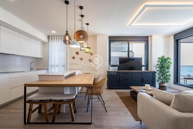 Foto bab39adc-496f-4990-8e86-3a0d926b00c6. Miete etagenwohnung mit heizung parking pool in Port Badalona