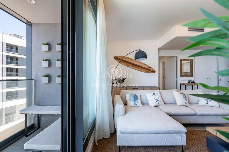 Foto e0e4d4e0-4d24-4a0b-91d6-01231ca8f096. Rent flat with heating parking pool in Port Badalona