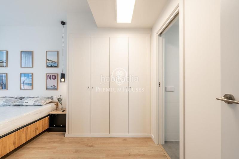 Foto 68d85e5e-626d-47f4-8d24-6d54eca5cf5e. Rent flat with heating parking pool in Port Badalona