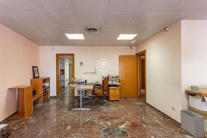 Foto 16453525-a64a-4418-a99f-db659a499990. Apartament a Fort Pienc Barcelona