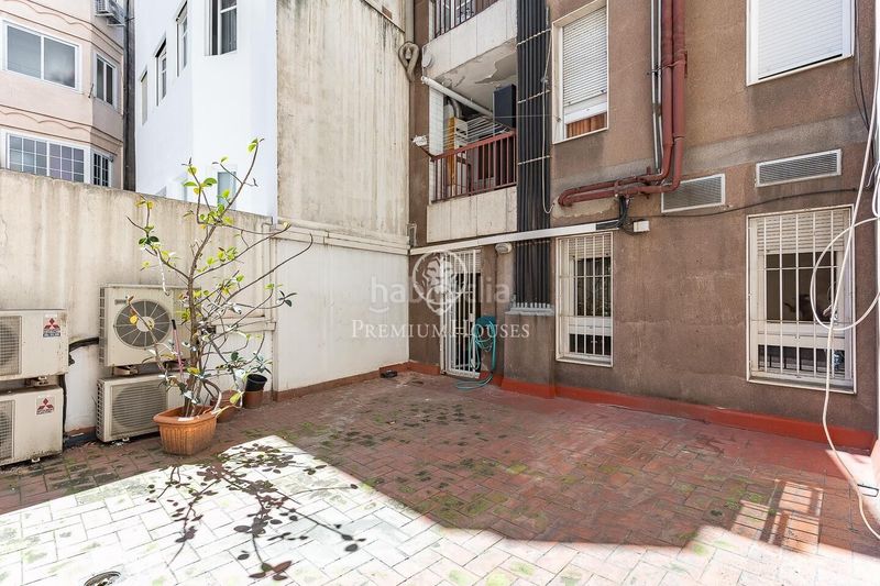 Foto 81897f4b-43b4-4ec4-8fa9-250d616ac6f1. Apartament a Fort Pienc Barcelona