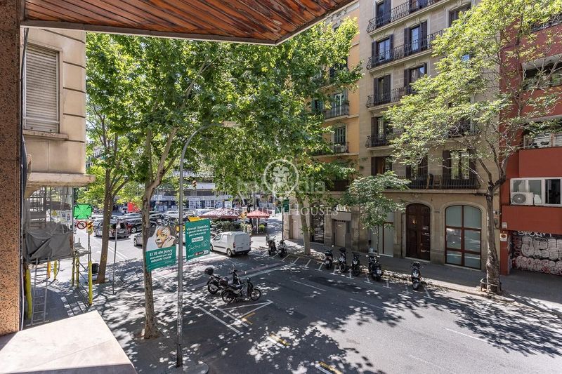 Foto d2476280-4157-477b-b4ec-9ab3c8ee7f3f. Apartament a Fort Pienc Barcelona