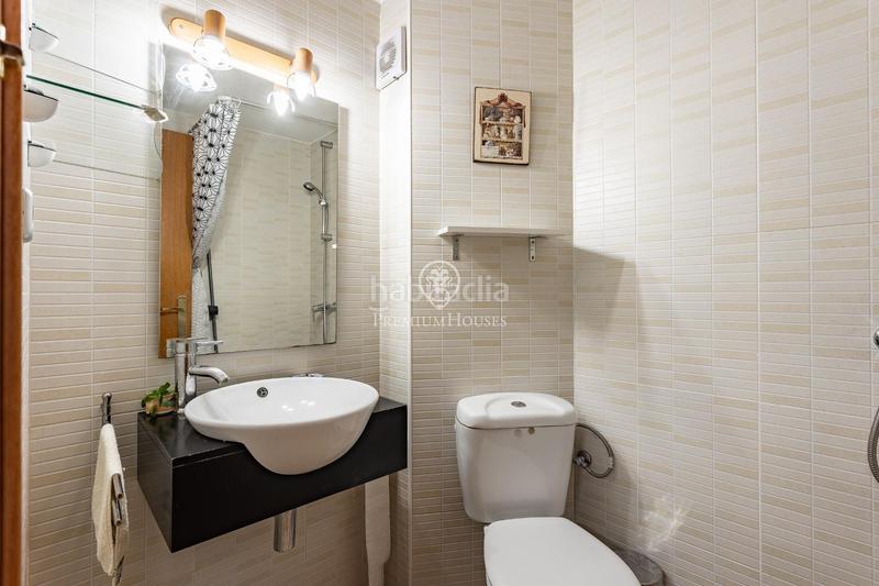 Foto 431e89c8-d080-4842-a575-cfc6052764f6. Àtic amb calefacció aparcament a Eixample Sant Cugat del Vallès