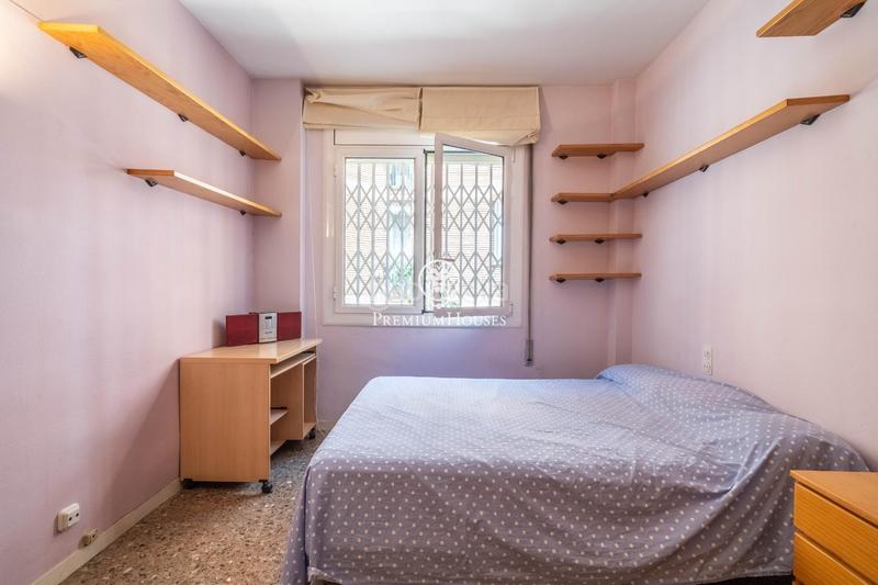 Foto 42afbc3d-2e3d-4e4c-9fff-aca157ea59d1. Pis amb aparcament piscina a Putget - Farró Barcelona