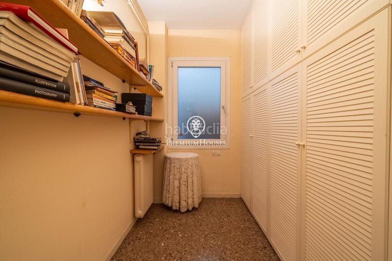 Foto 54536b71-0c2e-47d9-8bde-aadea7aed1c3. Pis amb aparcament piscina a Putget - Farró Barcelona