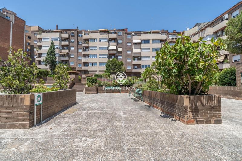 Foto 7d84363b-29dd-4ef1-93f9-f1c7d1c3612d. Pis amb aparcament piscina a Putget - Farró Barcelona