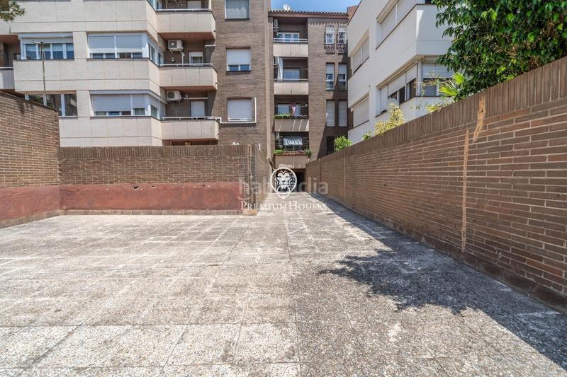 Foto 9b083a18-546b-4b87-8234-69697bfe893d. Pis amb aparcament piscina a Putget - Farró Barcelona