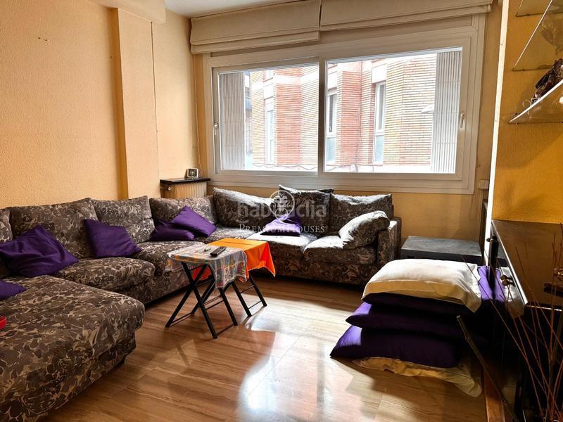 Foto a20cb018-e9ef-4691-9ac5-f6edc488407a. Pis amb aparcament piscina a Putget - Farró Barcelona