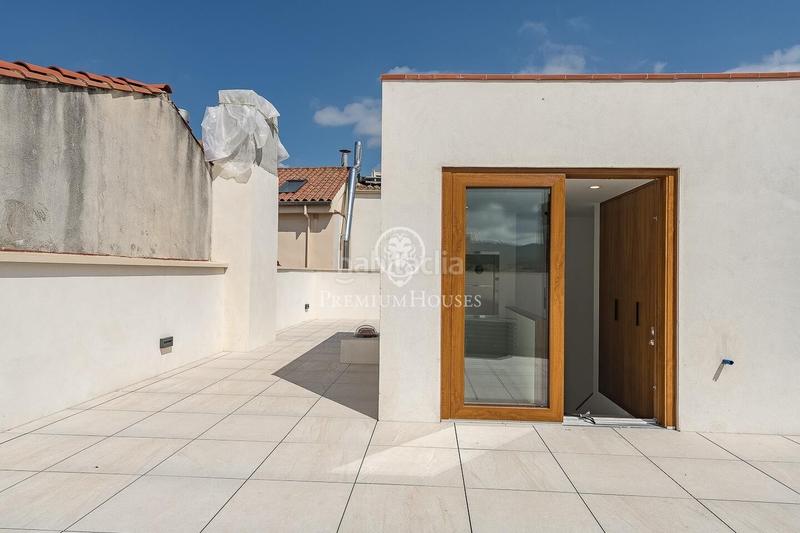 Foto f70853b5-38c6-4376-8560-6f2eff235d9b. Dachwohnung mit parking in Centre - Estació Sant Cugat del Vallès