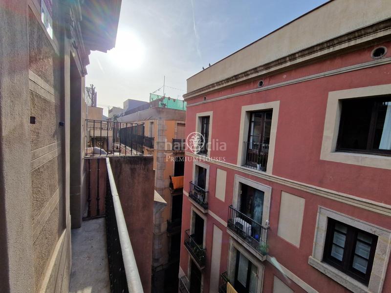 Foto 8ab22e9a-f19d-4b93-8cd0-c07fc37b070e. Ático  con encanto histórico en el gótico en Barcelona