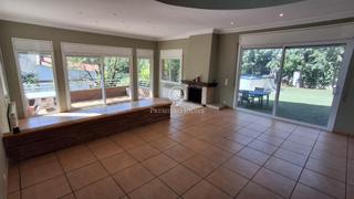 Maison à Cervelló. Magnífica casa independiente en venta en cervelló