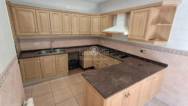 Foto 859f58ed-560e-41d8-80fe-5e31c6583e38. Casa magnífica casa independiente en venta en Cervelló