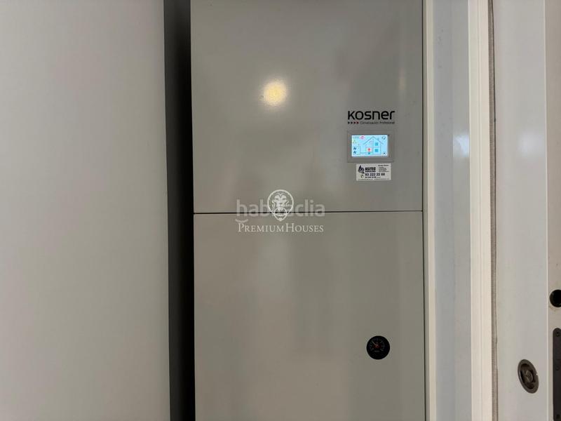 Foto 4d23d709-cb0e-4970-b1d5-857d50c7ef6e. Alquiler dúplex moderno dúplex amueblado con piscina, parking y vistas a la naturaleza en Sabadell