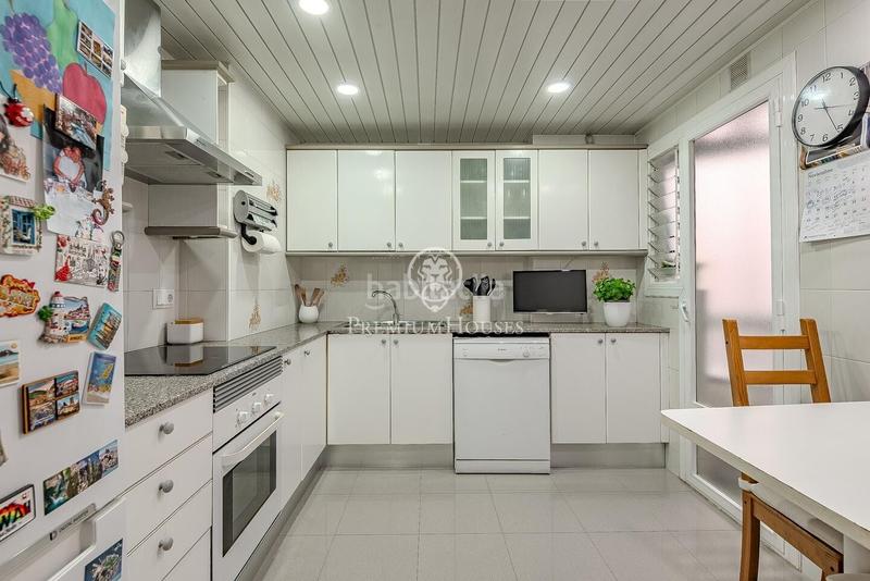 Foto 2e67ef2f-a942-4a66-8b4a-cefd341921a1. Etagenwohnung mit heizung parking in La Verneda - La Pau Barcelona