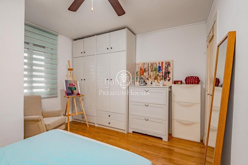 Foto 6c42385a-f2c6-456a-9fce-ad43e2d2c57c. Etagenwohnung mit heizung parking in La Verneda - La Pau Barcelona