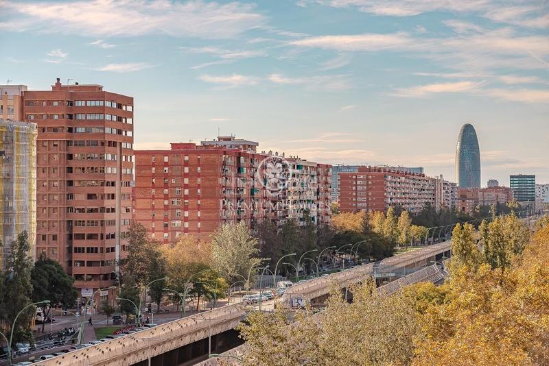 Foto b90f4d12-db12-4d87-b298-6d80533571b8. Etagenwohnung mit heizung parking in Sant Martí de Provençals Barcelona