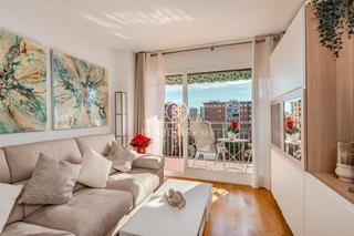 Appartement à La Verneda - La Pau. Vivienda excepcional en sant martí con mucha luz