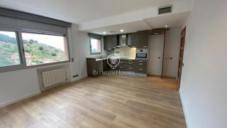 Pis a Sant Gervasi - Bonanova. Piso con terraza, vistas espectaculares y rodeado de naturaleza