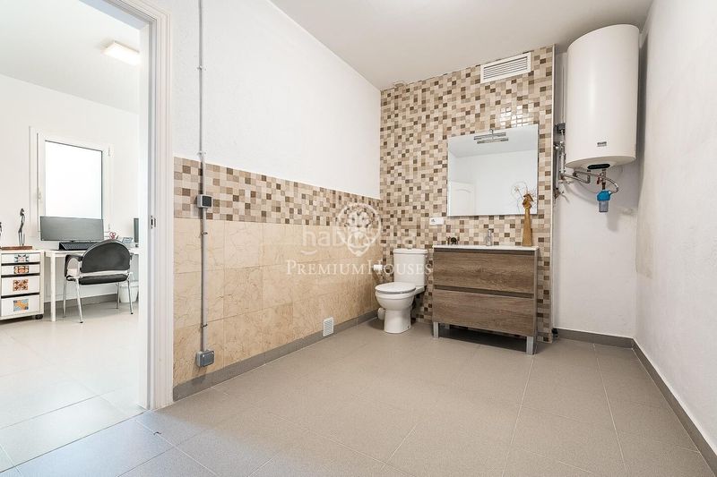 Foto cf3e73b2-dc0c-4388-b78b-a99fdf86f2fd. Casa amb calefacció aparcament piscina a Bigues i Riells del Fai