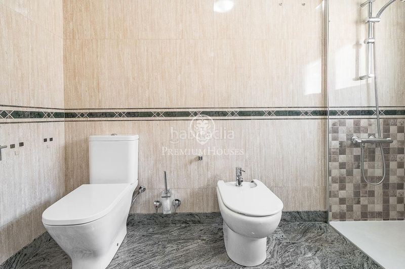Foto dad99188-27b9-4c0e-a2d7-fa49019ff855. Casa amb calefacció aparcament piscina a Bigues i Riells del Fai