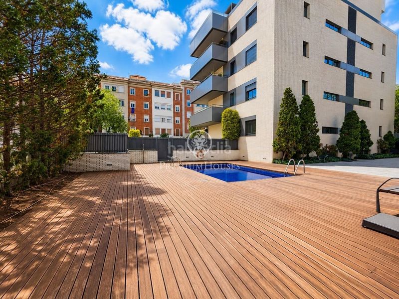 Foto 4739cb22-b2a0-4737-99c8-4ffc1f3d1046. Pis amb calefacció piscina a Pedralbes Barcelona