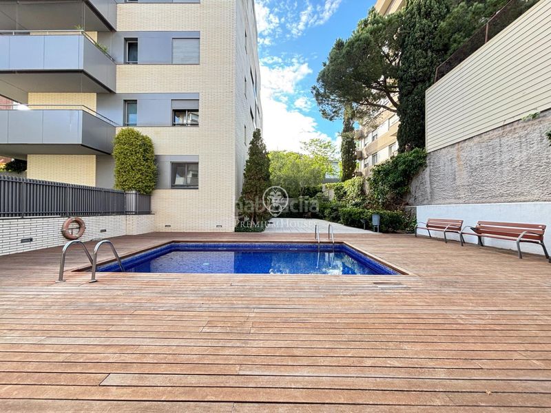 Foto 87325f04-8c79-4d24-8d24-e36262f886ee. Pis amb calefacció piscina a Pedralbes Barcelona