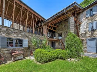 Casale in Guils de Cerdanya. Magnífica casa unifamiliar en guils de la cerdanya