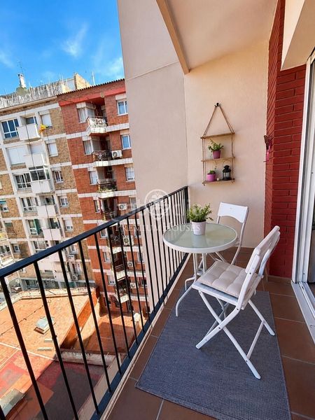 Foto ab28c405-c785-47da-b88a-81eec2ad477a. Apartament amb calefacció aparcament a La Nova Esquerra de l´Eixample Barcelona