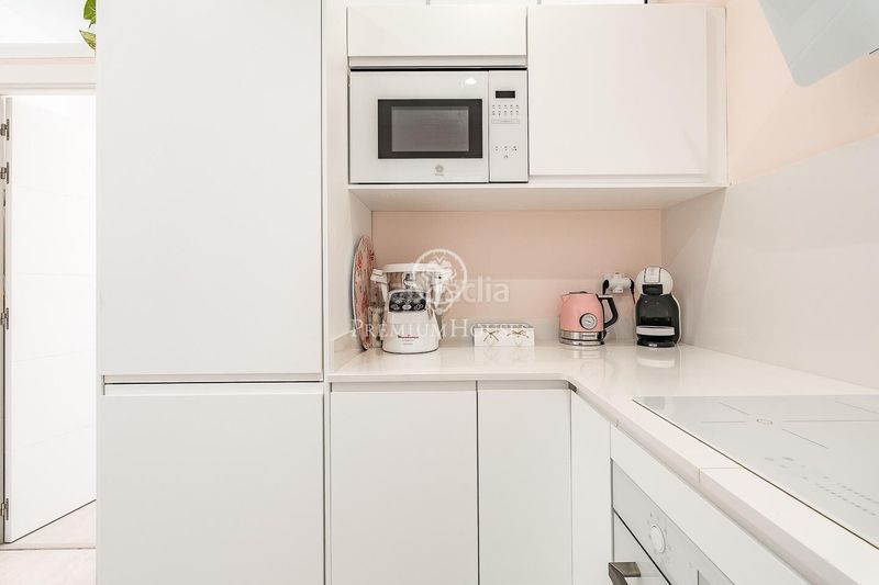 Foto d37f990c-ccc2-431c-aa45-dd492593adbb. Apartament amb calefacció aparcament a La Nova Esquerra de l´Eixample Barcelona