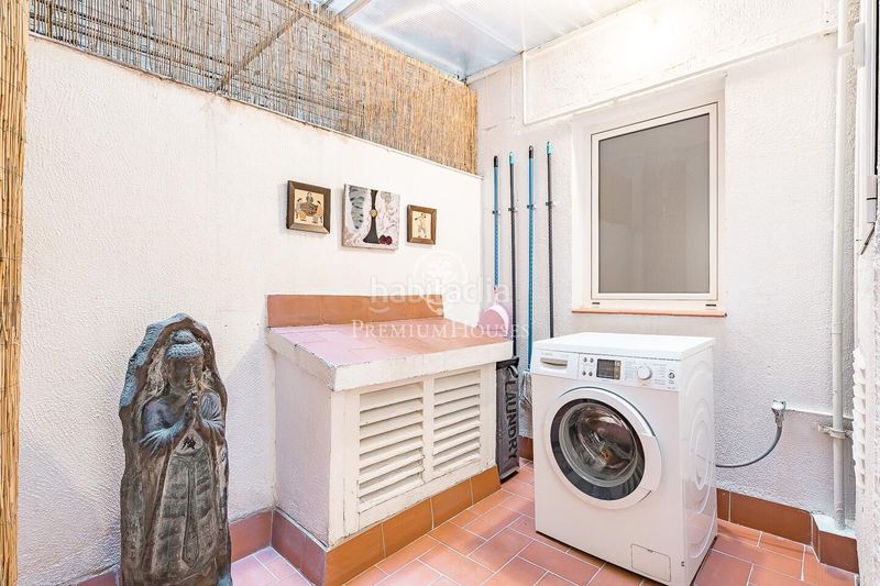 Foto def995a5-e06a-4db7-833d-0c84a417cde7. Apartament amb calefacció aparcament a La Nova Esquerra de l´Eixample Barcelona