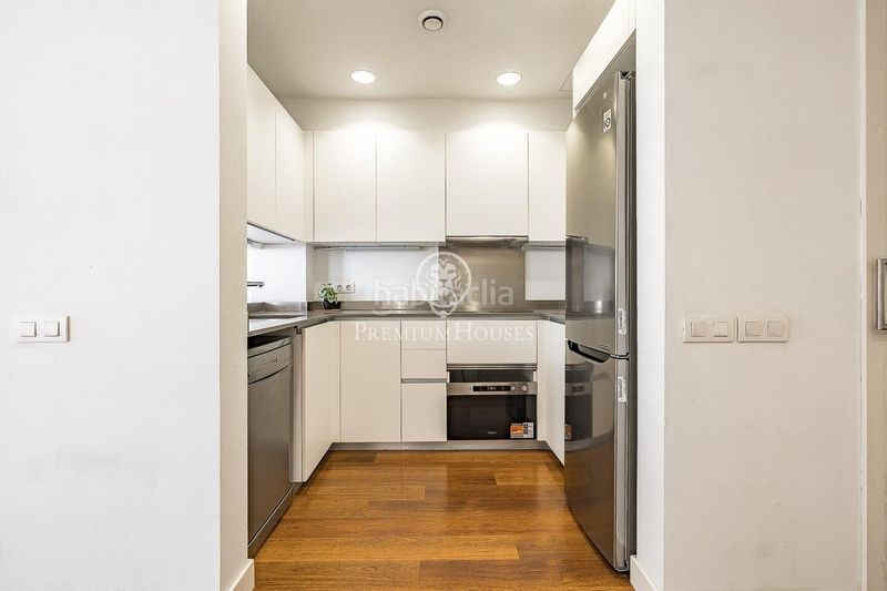Foto f0644fbc-7f59-4373-95a9-66eb3deb4056. Apartament a L´Antiga Esquerra de l´Eixample Barcelona