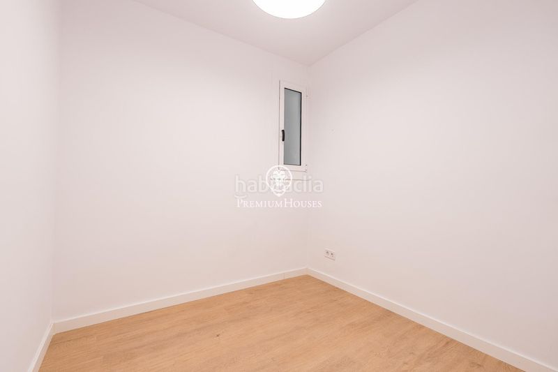 Foto 446f9984-2a10-4270-ac85-41260bd9946b. Apartament a Barri de les Corts Barcelona