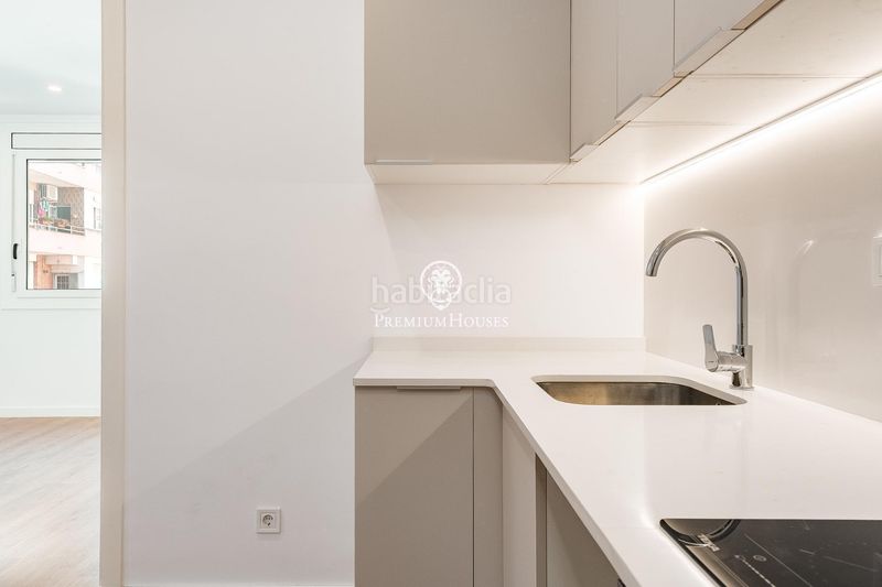 Foto 8b98e1f2-f3ec-4d74-af6c-b23860df0376. Apartament a Barri de les Corts Barcelona