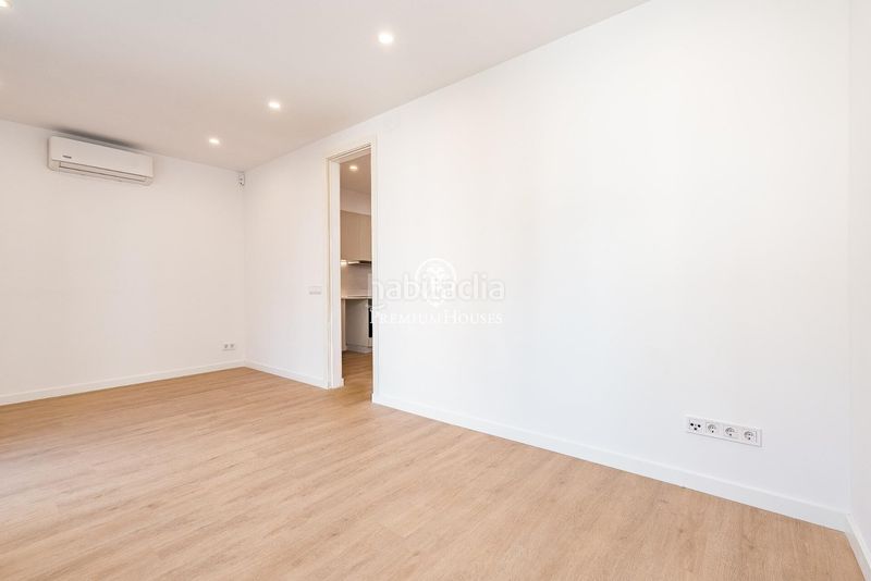 Foto 9416e5c2-5c64-4055-a547-5e2f0ed634ca. Apartament a Barri de les Corts Barcelona