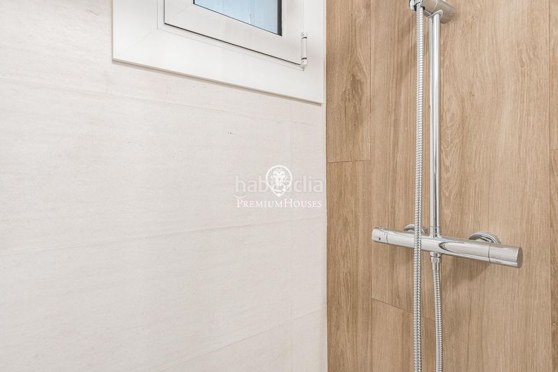 Foto b3f25b30-8869-40cd-b026-cac6822a78bd. Apartament a Barri de les Corts Barcelona
