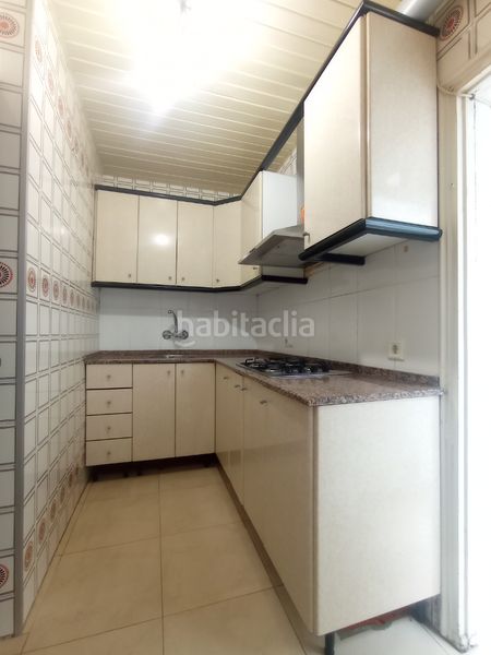 Foto bb58cbc2-dd26-480a-89bd-5b59fbc1ee15. Pis a Llagosta (La)