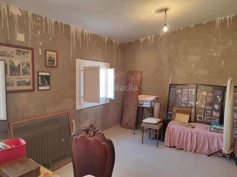 Foto 83c184b2-2b67-4413-9966-9f7c365f2029. Casa a schiera in carrer de la saltadora 3 in Ulldemolins