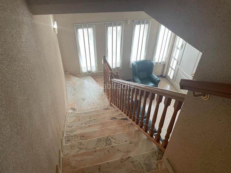 Foto 2e0f6a9a-c465-4f3e-8b33-6af8f77a54c6. Casa adossada a avinguda de salou 126 a Migjorn Reus