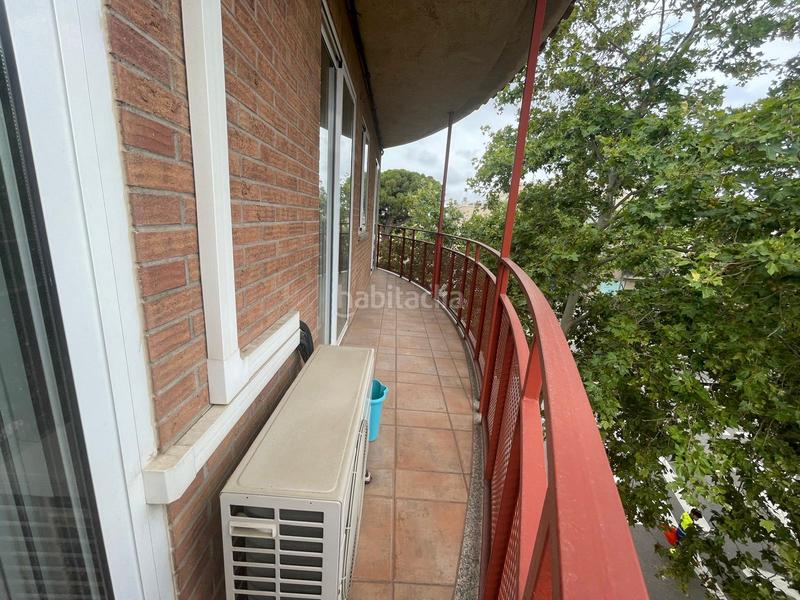 Foto 79c8b63e-a006-4aa2-a0f5-f5127e90627b. Casa adossada a avinguda de salou 126 a Migjorn Reus