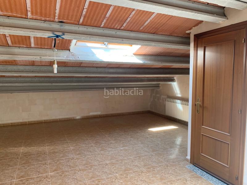 Foto 3fc8df98-bc19-4e95-ae75-15d1e49a810b. Casa adosada en carrer miralcamp 25 casa adossada en venda a en Pira