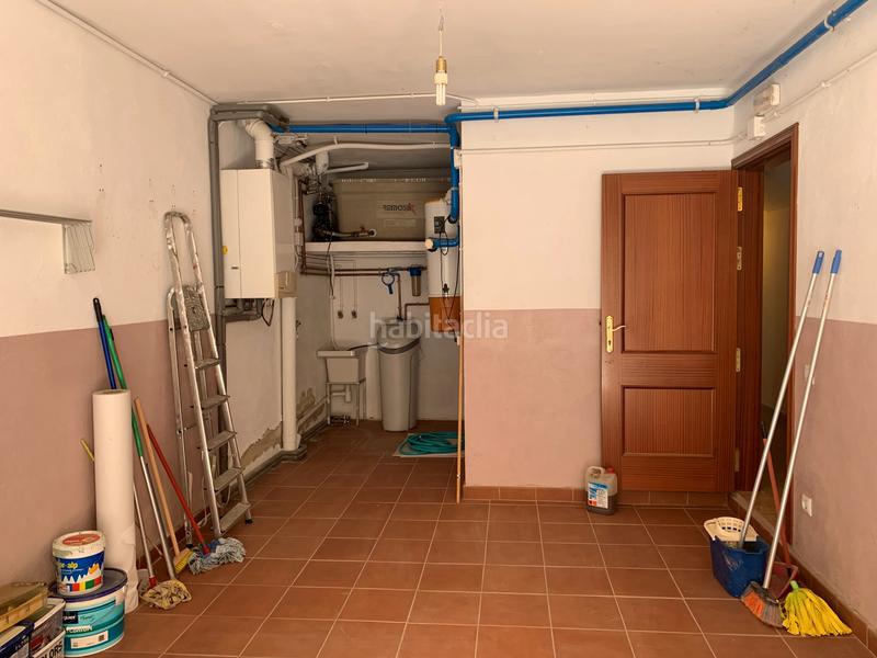 Foto 4461079e-7888-40a2-ad71-aa9fcaf9c9da. Casa adosada en carrer miralcamp 25 casa adossada en venda a en Pira