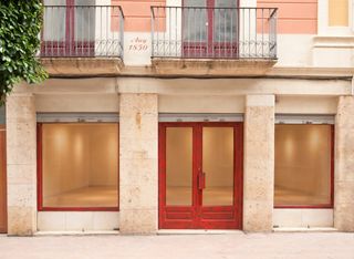 Local Comercial a Raval de Santa Anna 35