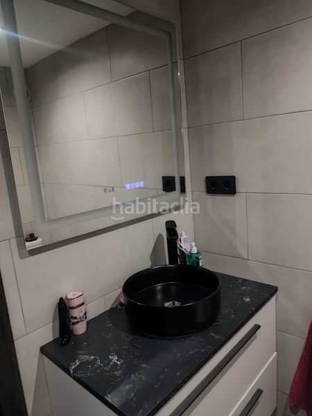 Foto 09b5b7ce-ffe5-4238-af4a-ca832bd8b338. Piso en carrer alt de sant pere 50 piso en venta centro en Reus